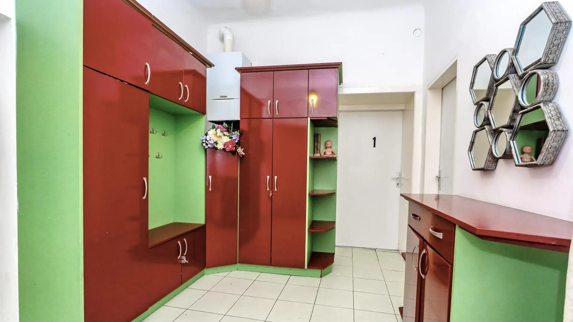 Family Rooms - 7 Minutes To Schoenbrunn Palace Vienna Austria