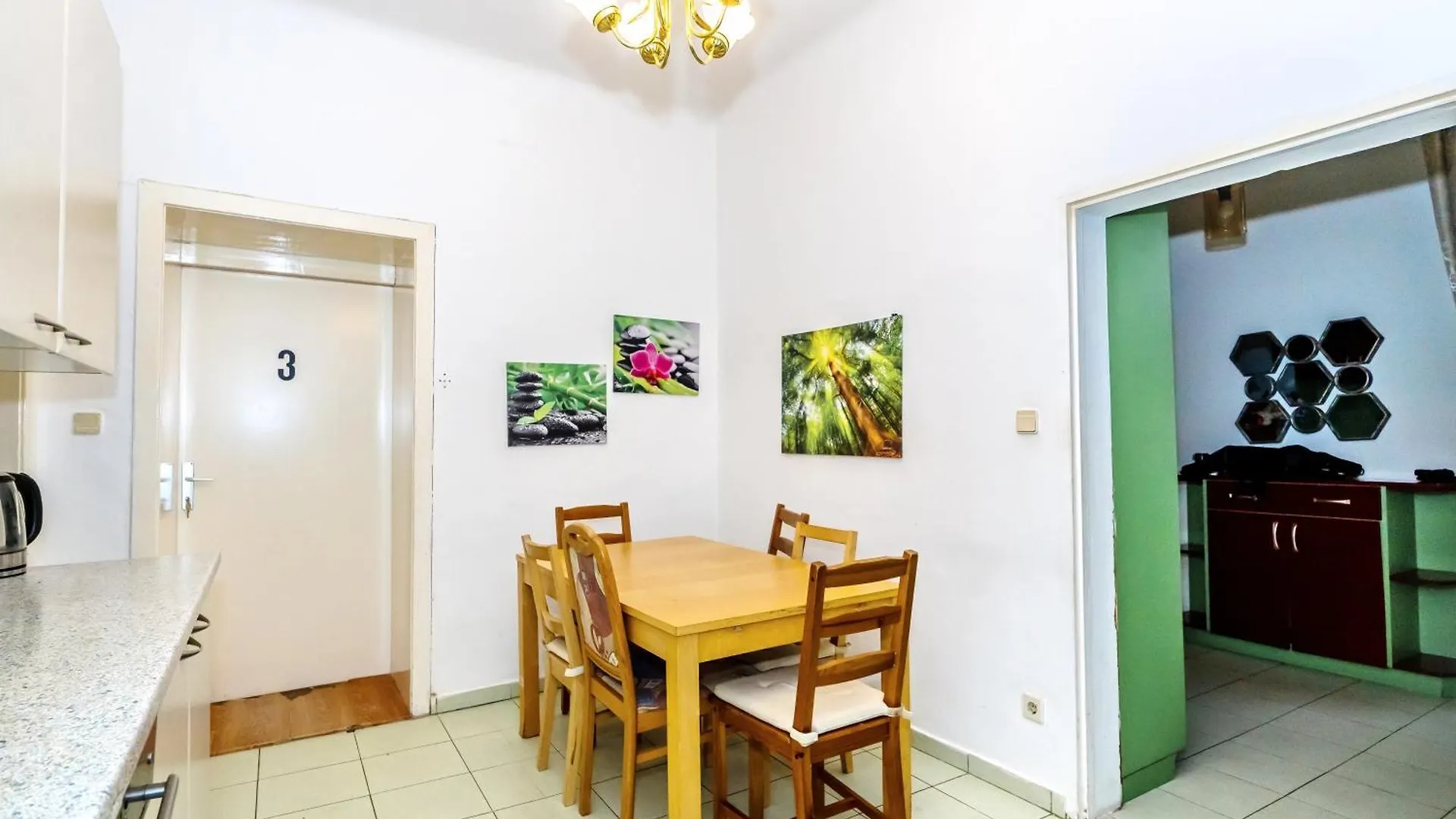Family Rooms - 7 Minutes To Schoenbrunn Palace Vienna Homestay